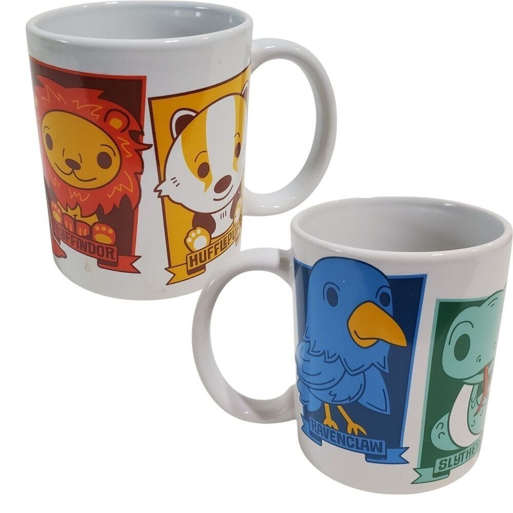 Zak! Harry Potter 4 House Crests Cartoon Style Mug Hogwarts Fantasy Myth Magic‎